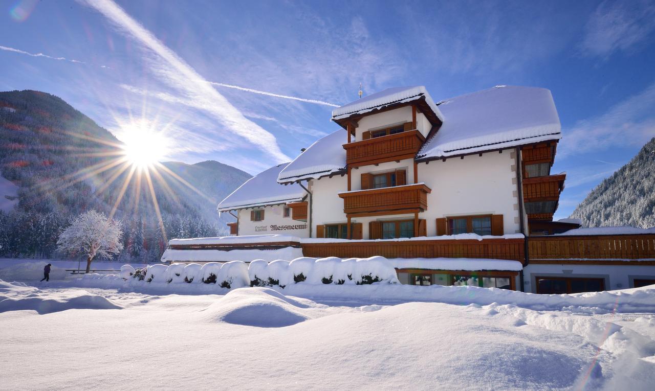 Hotel Messnerwirt Anterselva di Mezzo Eksteriør billede