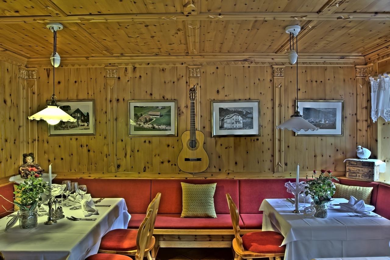 Hotel Messnerwirt Anterselva di Mezzo Eksteriør billede