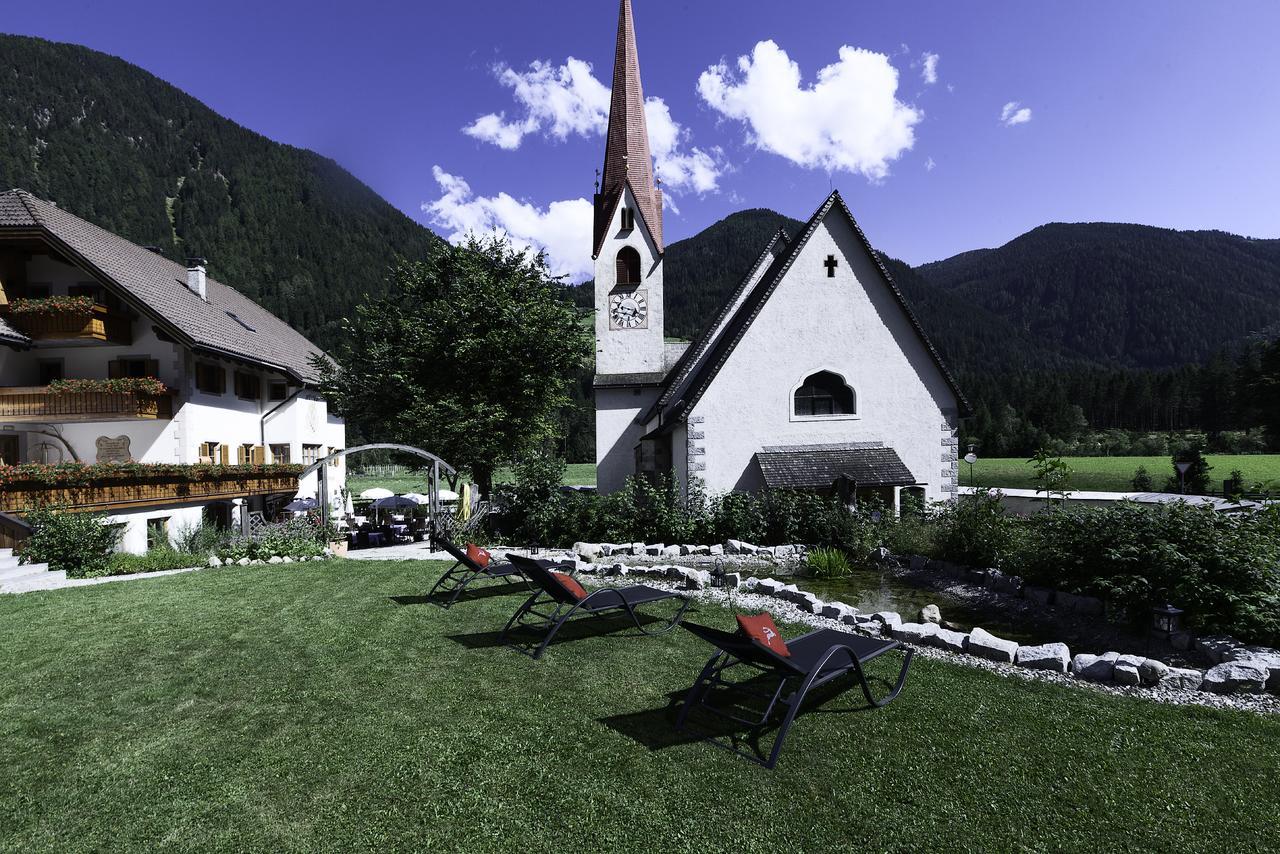 Hotel Messnerwirt Anterselva di Mezzo Eksteriør billede
